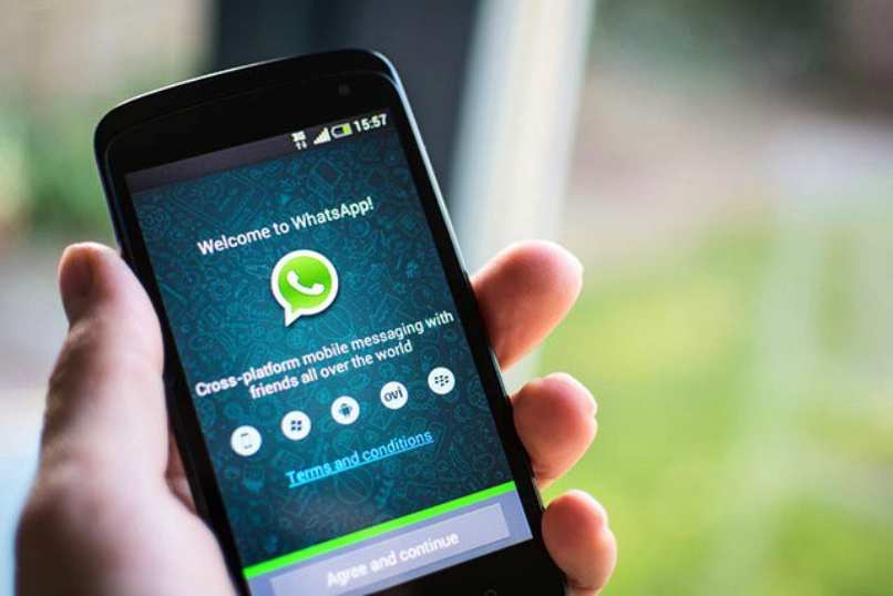 Cómo Descargar e Instalar WhatsApp para el Nokia Asha Gratis | Mira