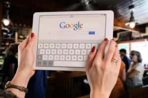Cómo denunciar una página web o su contenido o publicación en Google