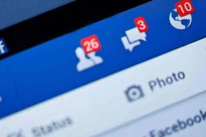 Cómo cambiar o poner la página de Facebook de inglés a español o cualquier idioma