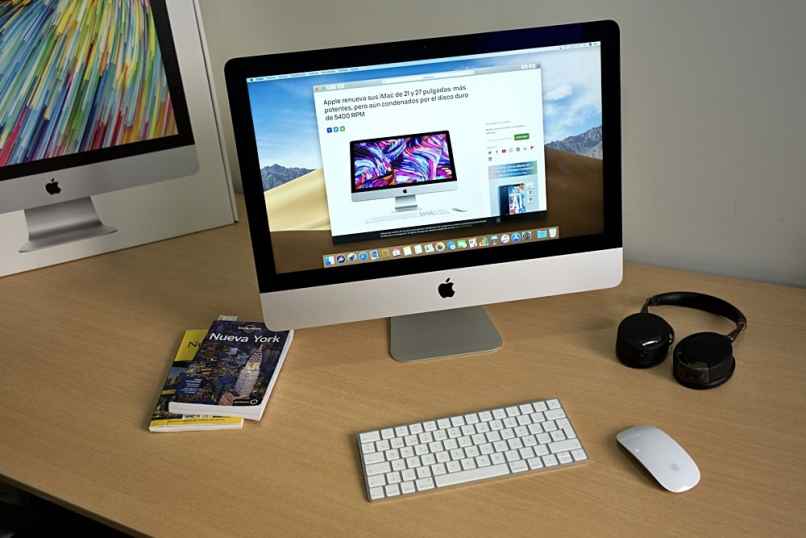 restaurar mac de fabrica computador sobre mesa wallpaper aesthetic