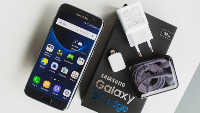samsung-galaxy-j7-vs-samsung-galaxy-s7-s7