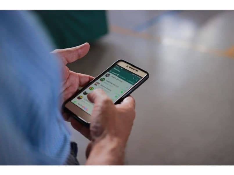 ocultar chat o archivos