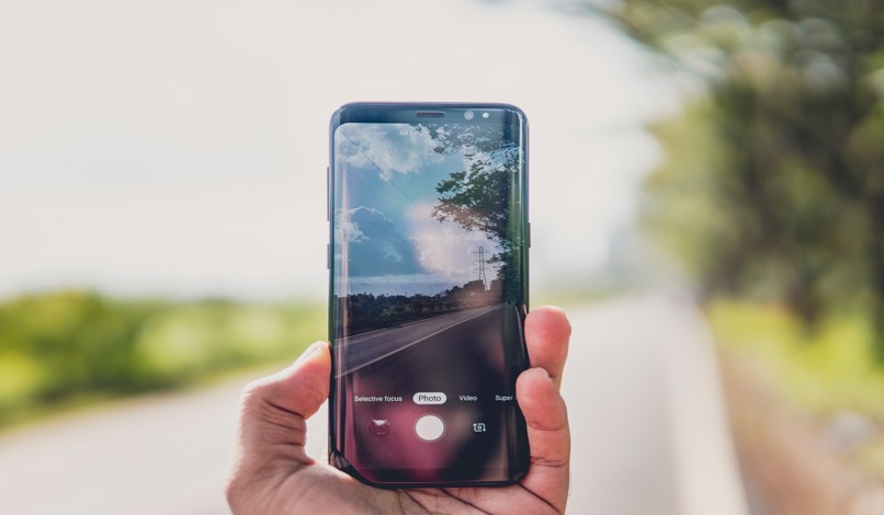 pasos poner telefono vidrio