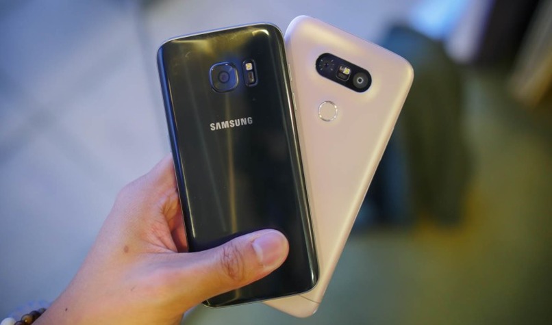 BITEL 8306 descargar whatsapp