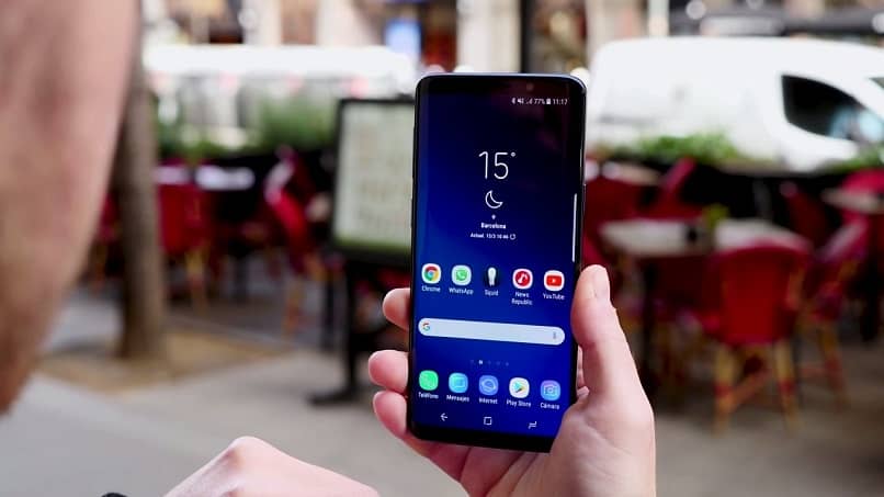 pantalla movil con vidrio templado