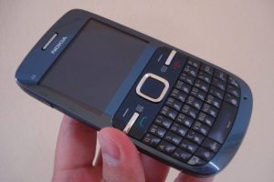 Cómo descargar e instalar WhatsApp gratis para Nokia C3, C5-03 y C5