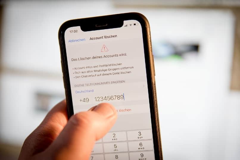 smartphone con whatsapp