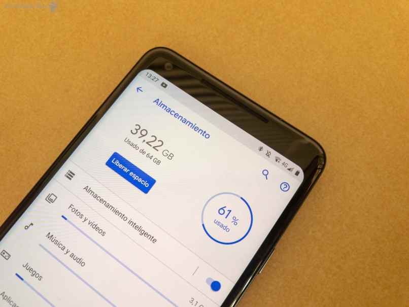 celular samsung pantalla almacenamiento liberar espacio