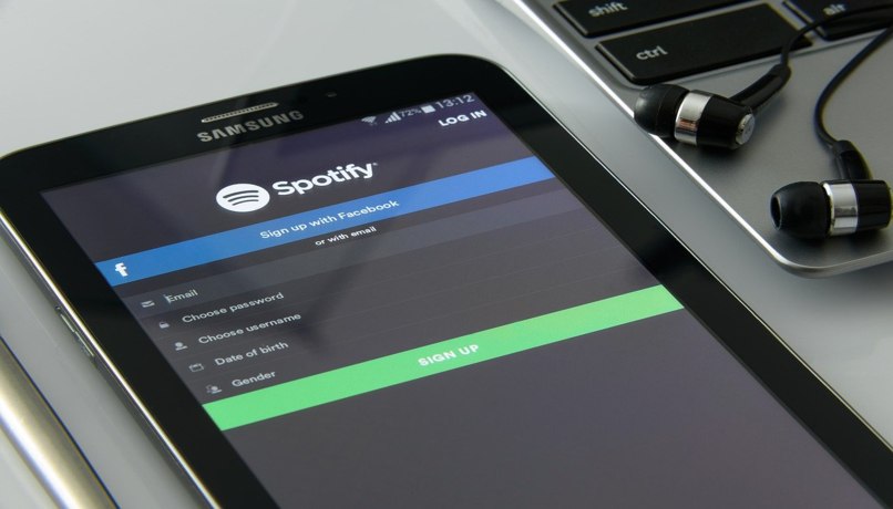 Spotify comparte tu lista en tinder