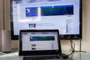 Cómo conectar un monitor o pantalla con VGA o HDMI a un laptop o PC Windows 7/8/10