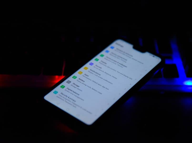 menu configuracion movil android huawei fondo oscuro teclado gamer