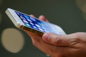 Cómo recuperar mensajes de texto o SMS borrados en mi móvil Android o iOS