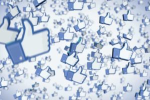 Cómo poner una valoración de cinco estrellas en Facebook al escribir mi opinión o reseña en una página