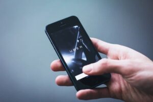¿Cómo reactivar una cuenta de Uber o Uber Eats bloqueada?