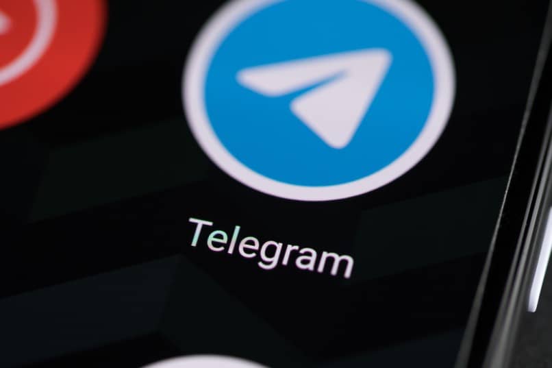 ¿Cómo cambiar los fondos de los chats en Telegram - Personaliza tu cuenta