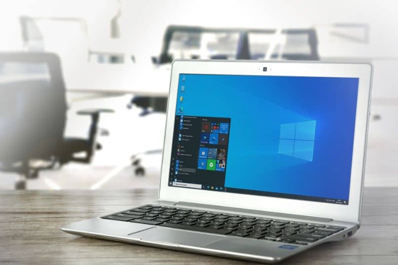 Cómo abrir y usar herramienta de 'Recortes' Windows 10 - Usando extensiones Web