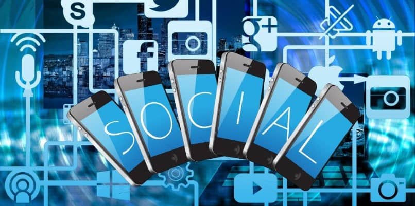 ¿Cómo eliminar fotos de tu perfil de Facebook desde un iPhone, Android o PC?